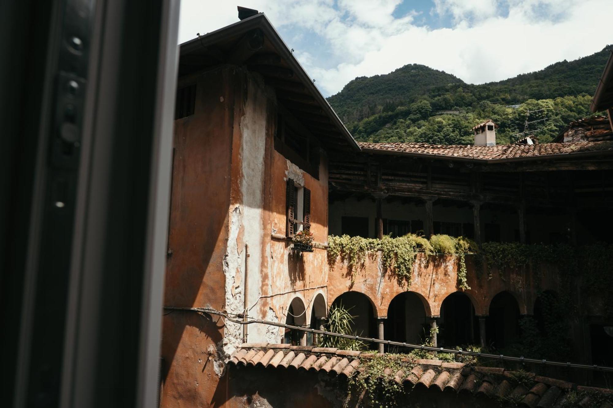 Charme Nel Borgo Di Bienno Di Design, Natura & Relax Eksteriør billede